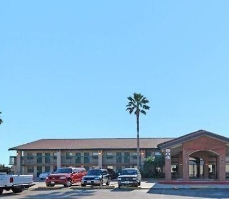 Budgetel Inn Houston/Nasa Webster Exterior foto